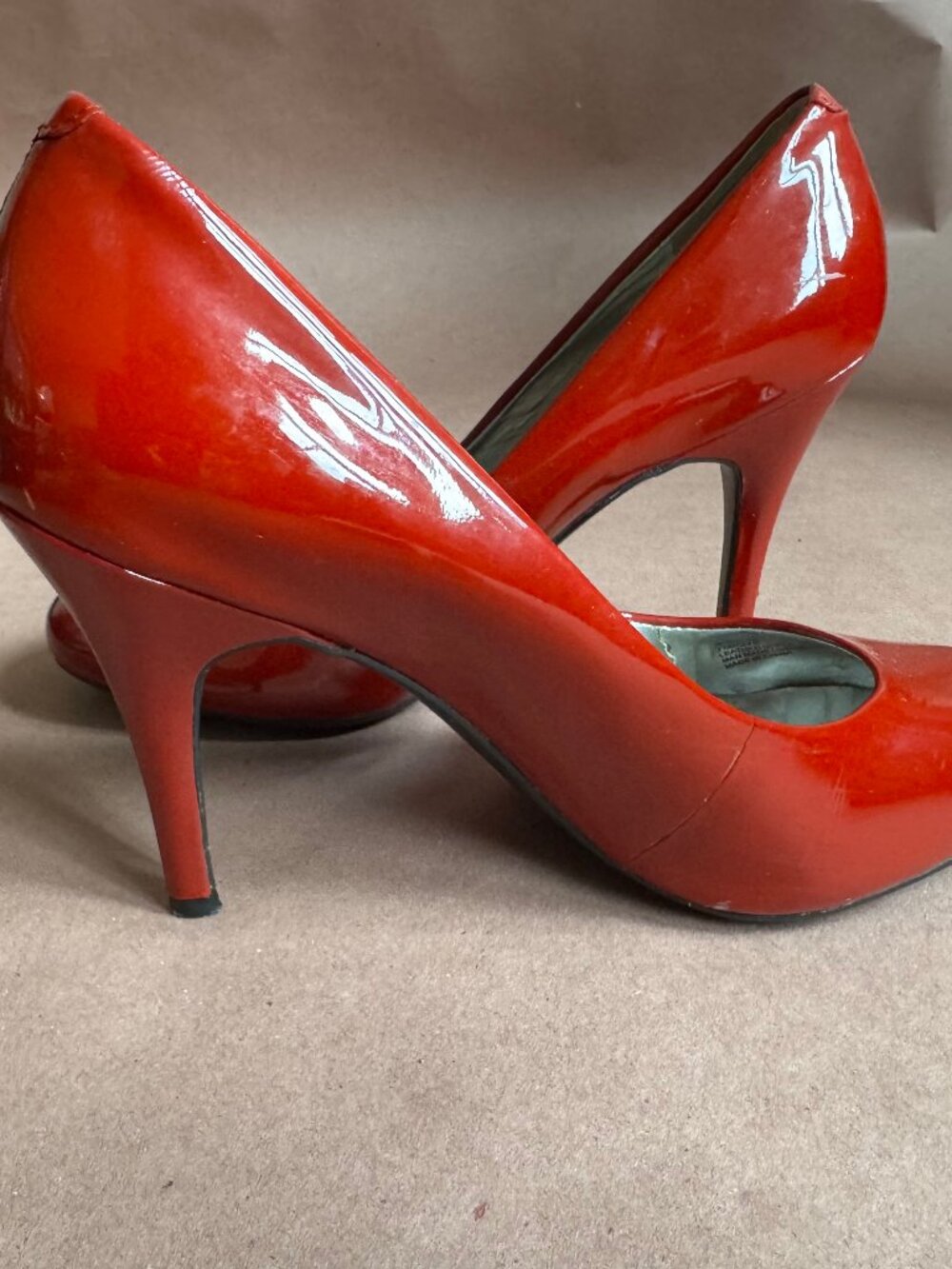 🔥 Jessica Simpson Red Patent Pumps 🔥